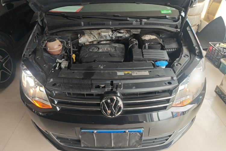 Used Volkswagen Sharan 2016 380TSI Luxury 7-Seater Engine Bay