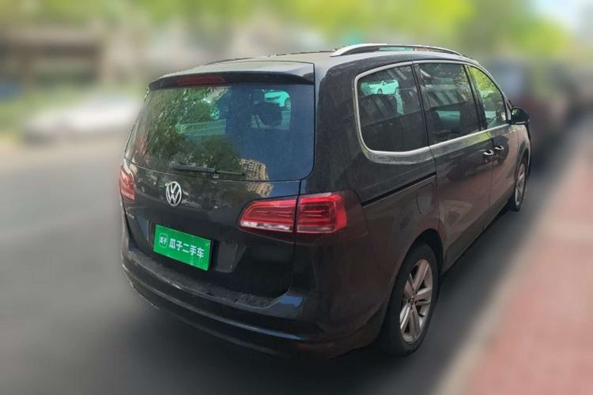 Used Volkswagen Sharan 2016 380TSI Comfort Edition 7-Seater Exterior 5