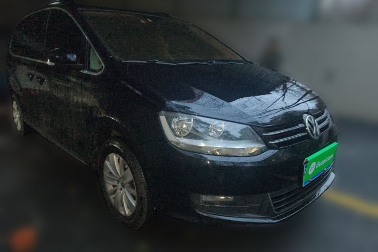 Used Volkswagen Sharan 2016 280TSI Enjoyment Model 7-Seater Front Right 45 Deg