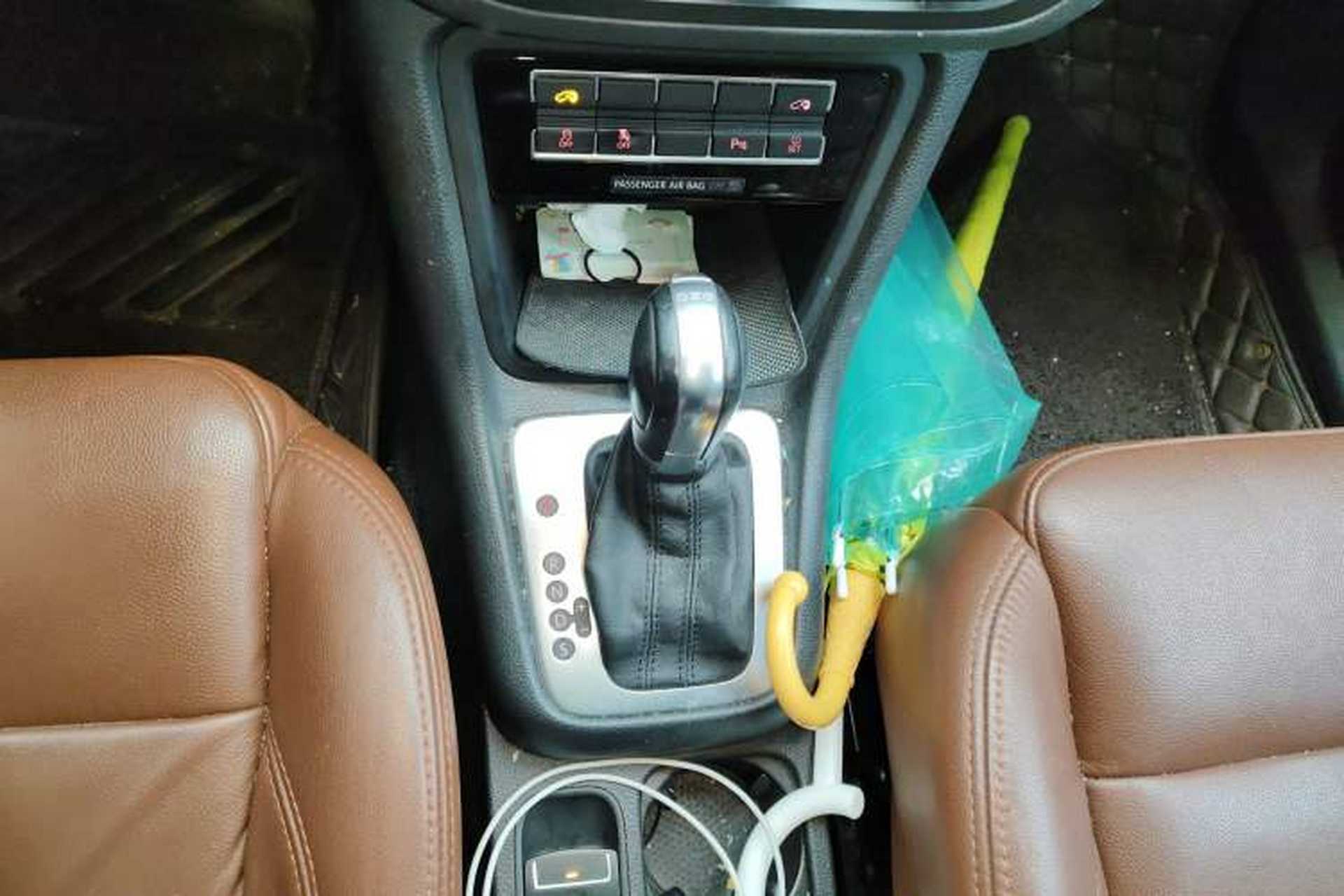 Used Volkswagen Sharan 2016 380TSI Comfort Edition 7-Seater Gear Lever