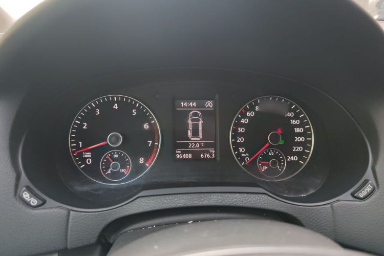 Used Volkswagen Sharan 2016 380TSI Comfort Edition 7-Seater Instrument Cluster