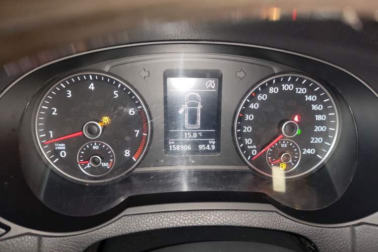 Used Volkswagen Sharan 2016 380TSI Comfort Edition 7-Seater Instrument Cluster