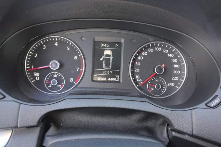 Used Volkswagen Sharan 2016 380TSI Comfort Edition 7-Seater Instrument Cluster