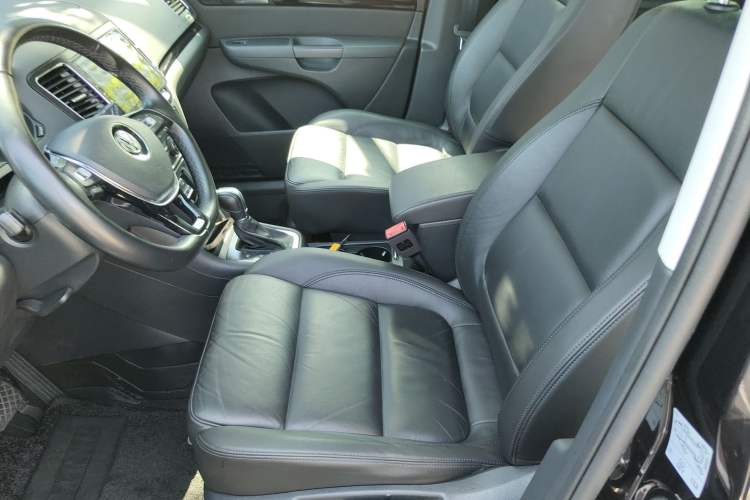 Used Volkswagen Sharan 2016 380TSI Luxury 7-Seater Left Front Seat