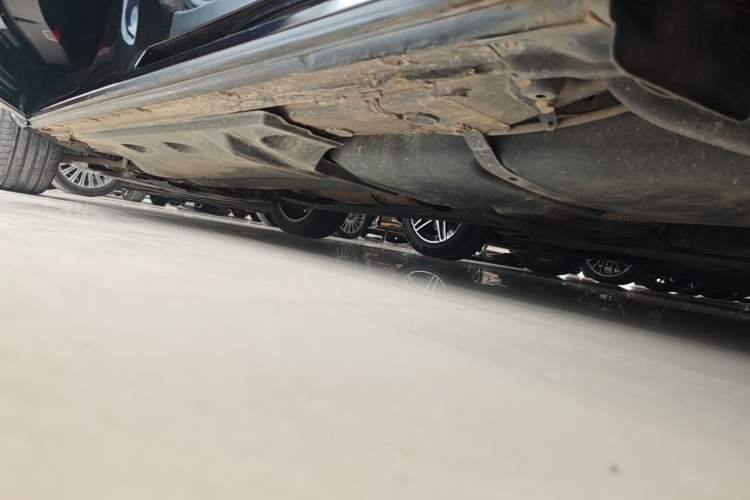Used Volkswagen Sharan 2016 380TSI Luxury 7-Seater Left Side Sill