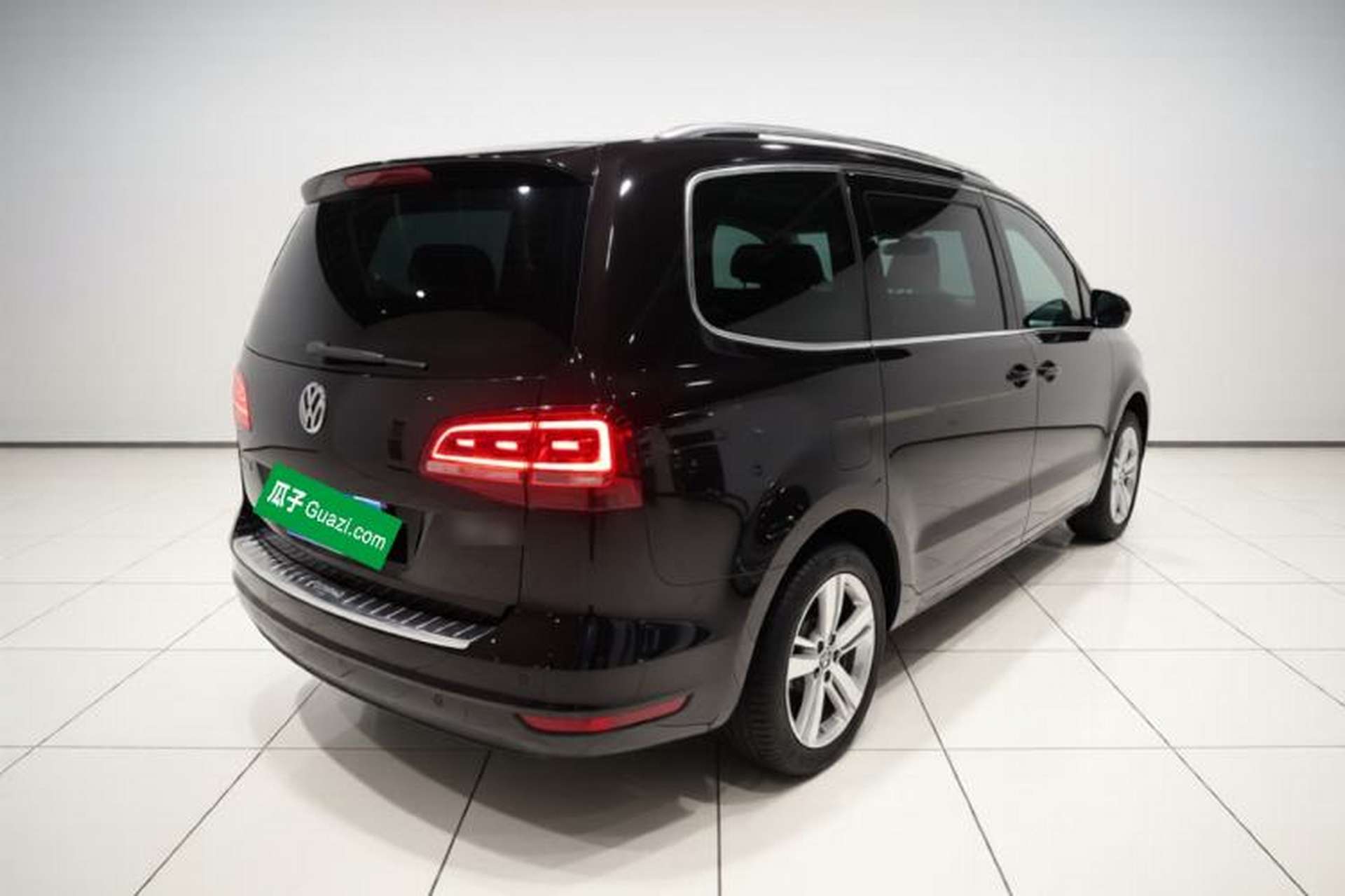 Used Volkswagen Sharan 2016 380TSI Comfort Edition 7-Seater Rear Right 45 Deg