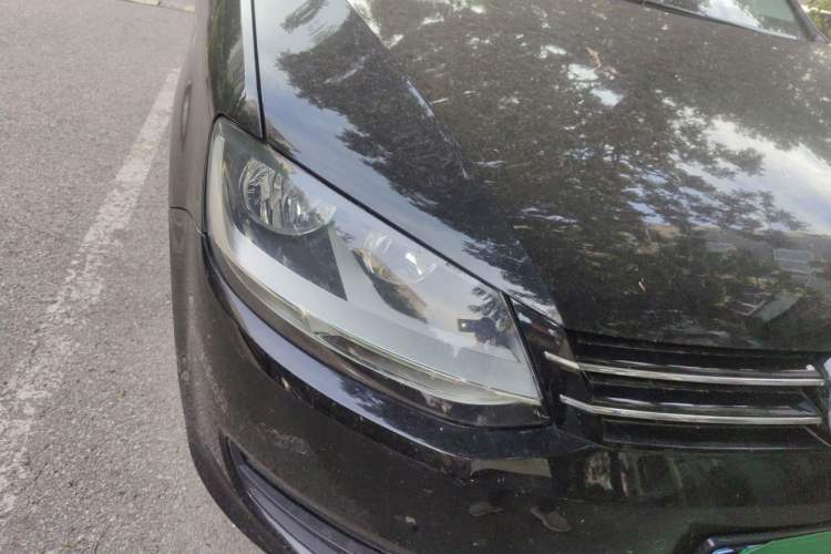 Used Volkswagen Sharan 2016 380TSI Comfort Edition 7-Seater Right Front Headlight