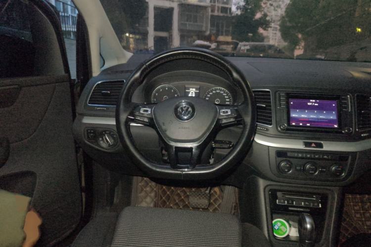 Used Volkswagen Sharan 2016 280TSI Enjoyment Model 7-Seater Steering Wheel