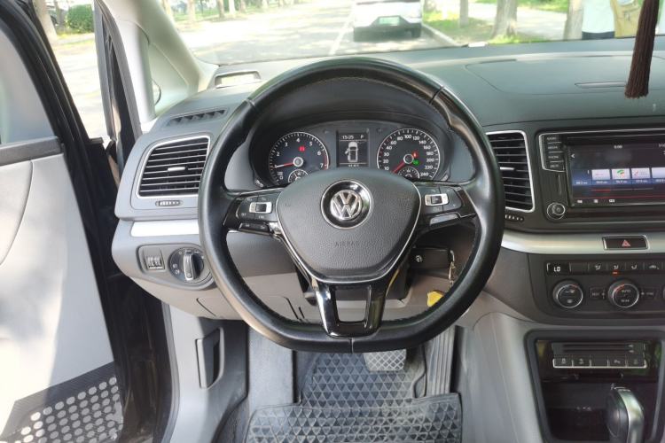Used Volkswagen Sharan  Steering Wheel