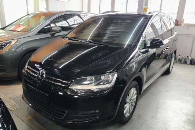Volkswagen Sharan 2016 280TSI Enjoyment Model 7-Seater مستعملة