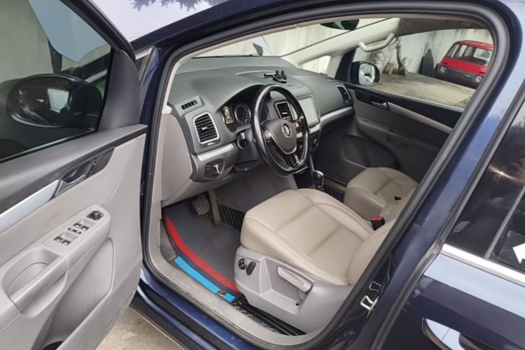 Used Volkswagen Sharan 2016 380TSI Comfort Edition 7-Seater Driver Seat