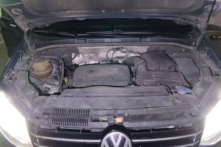 Used Volkswagen Sharan 2016 380TSI Comfort Edition 7-Seater Engine Bay
