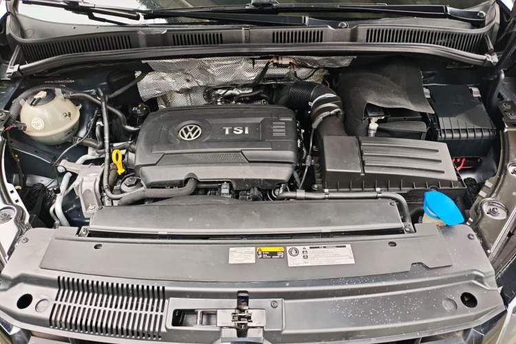 Used Volkswagen Sharan 2016 380TSI Luxury 7-Seater Engine Bay