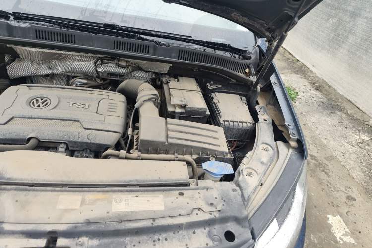 Used Volkswagen Sharan 2016 380TSI Clear Blue Limited Edition Engine Bay Left