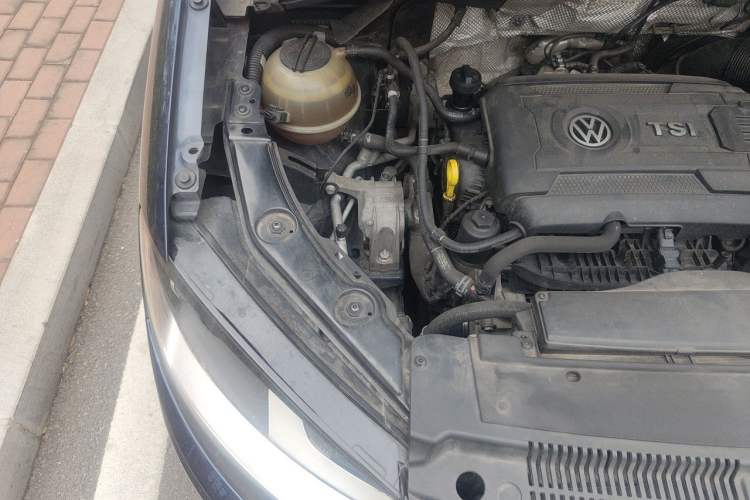 Used Volkswagen Sharan 2016 380TSI Comfort Edition 7-Seater Engine Bay Right