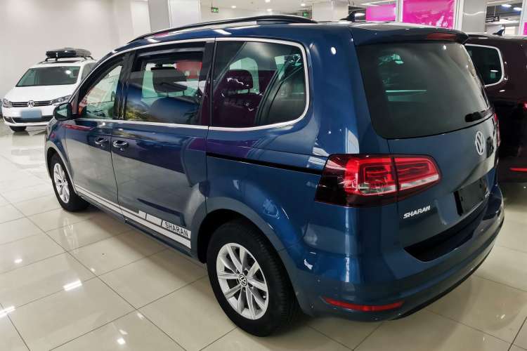 Used Volkswagen Sharan 2016 380TSI Clear Blue Limited Edition Exterior 4