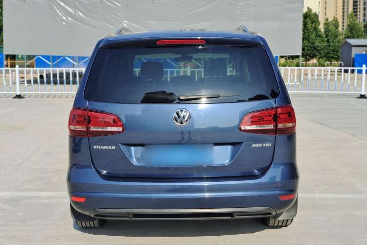 Used Volkswagen Sharan 2016 380TSI Comfort Edition 7-Seater Exterior 5