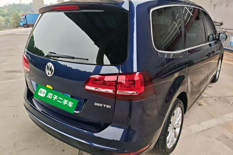Used Volkswagen Sharan 2016 380TSI Luxury 7-Seater Exterior 5