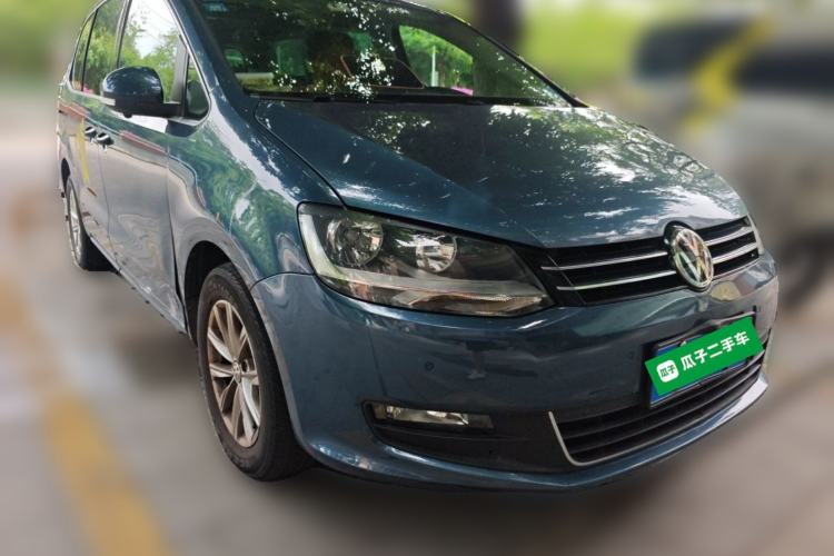 Used Volkswagen Sharan 2016 380TSI Clear Blue Limited Edition Front Right 45 Deg