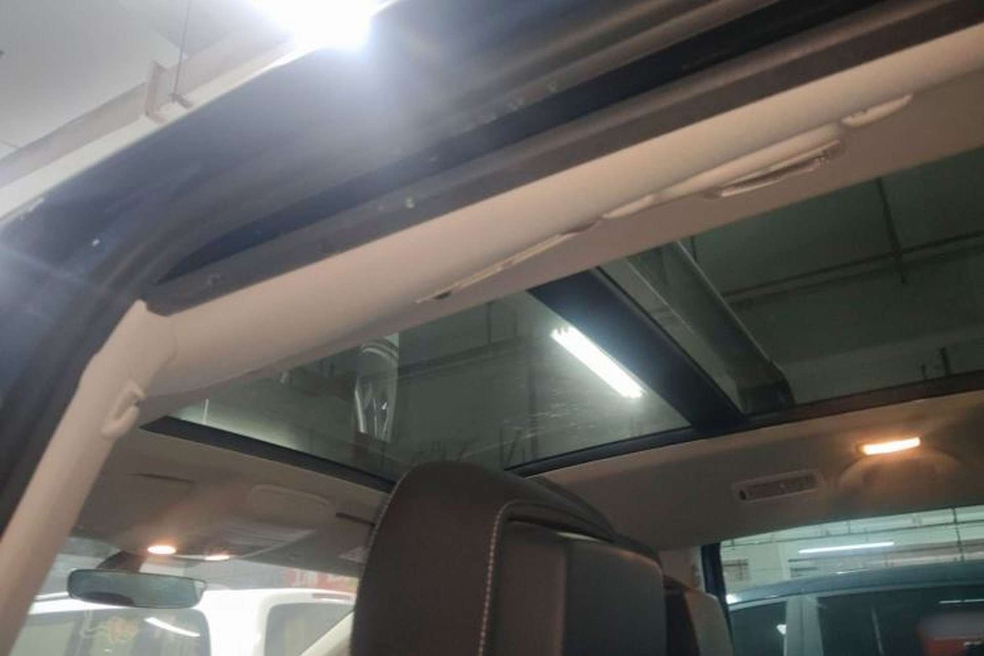 Used Volkswagen Sharan 2016 380TSI Comfort Edition 7-Seater Headliner