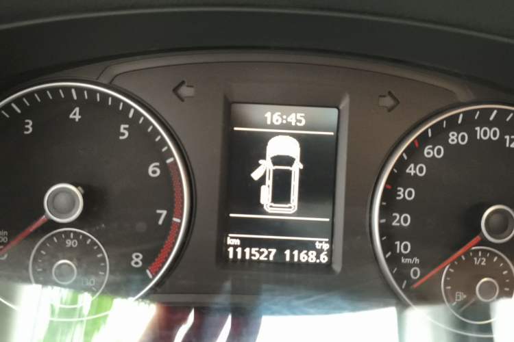 Used Volkswagen Sharan 2016 280TSI Enjoyment Model 7-Seater Instrument Cluster
