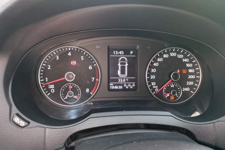 Used Volkswagen Sharan 2016 380TSI Luxury 7-Seater Instrument Cluster