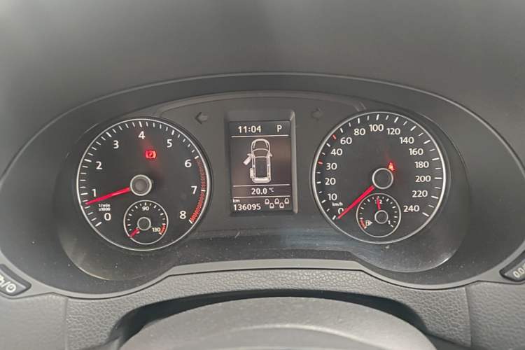Used Volkswagen Sharan 2016 280TSI Enjoyment Model 7-Seater Instrument Cluster