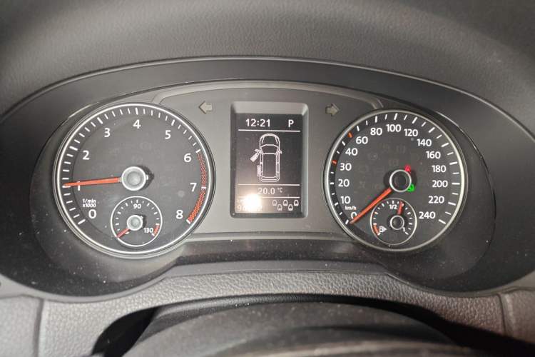 Used Volkswagen Sharan 2016 380TSI Clear Blue Limited Edition Instrument Cluster