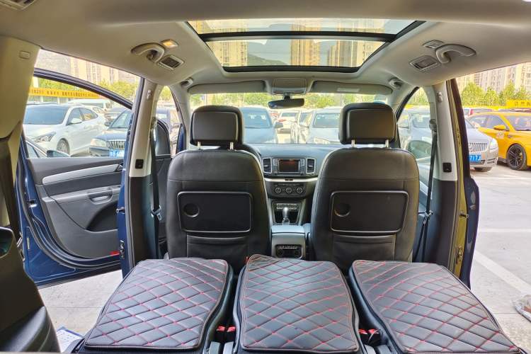 Used Volkswagen Sharan 2016 380TSI Comfort Edition 7-Seater Interior 8