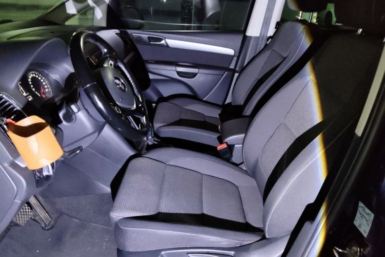 Used Volkswagen Sharan 2016 380TSI Comfort Edition 7-Seater Left Front Seat