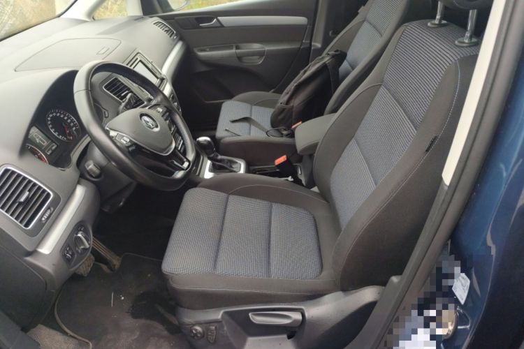 Used Volkswagen Sharan 2016 380TSI Clear Blue Limited Edition Left Front Seat