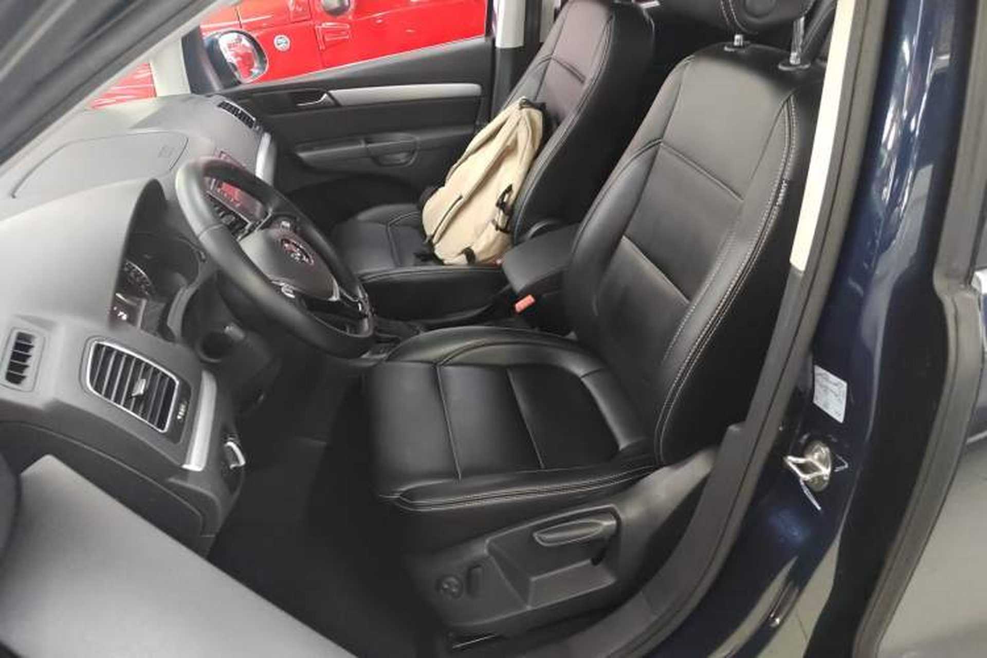 Used Volkswagen Sharan 2016 380TSI Comfort Edition 7-Seater Left Front Seat