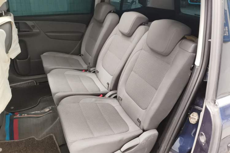 Used Volkswagen Sharan 2016 280TSI Enjoyment Model 7-Seater Left Rear Seat