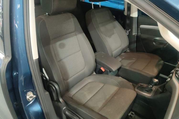 Used Volkswagen Sharan 2016 380TSI Comfort Edition 7-Seater Right Front Seat