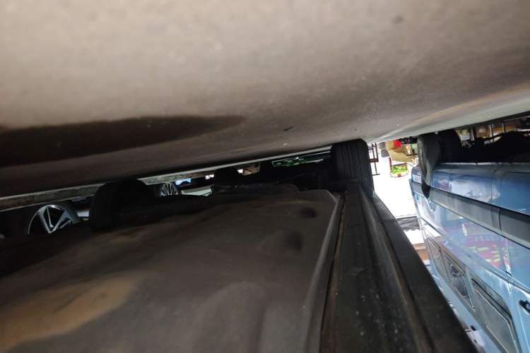 Used Volkswagen Sharan 2016 380TSI Clear Blue Limited Edition Right Side Sill