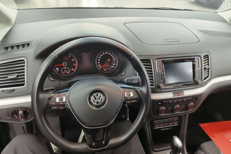 Used Volkswagen Sharan 2016 380TSI Comfort Edition 7-Seater Steering Wheel