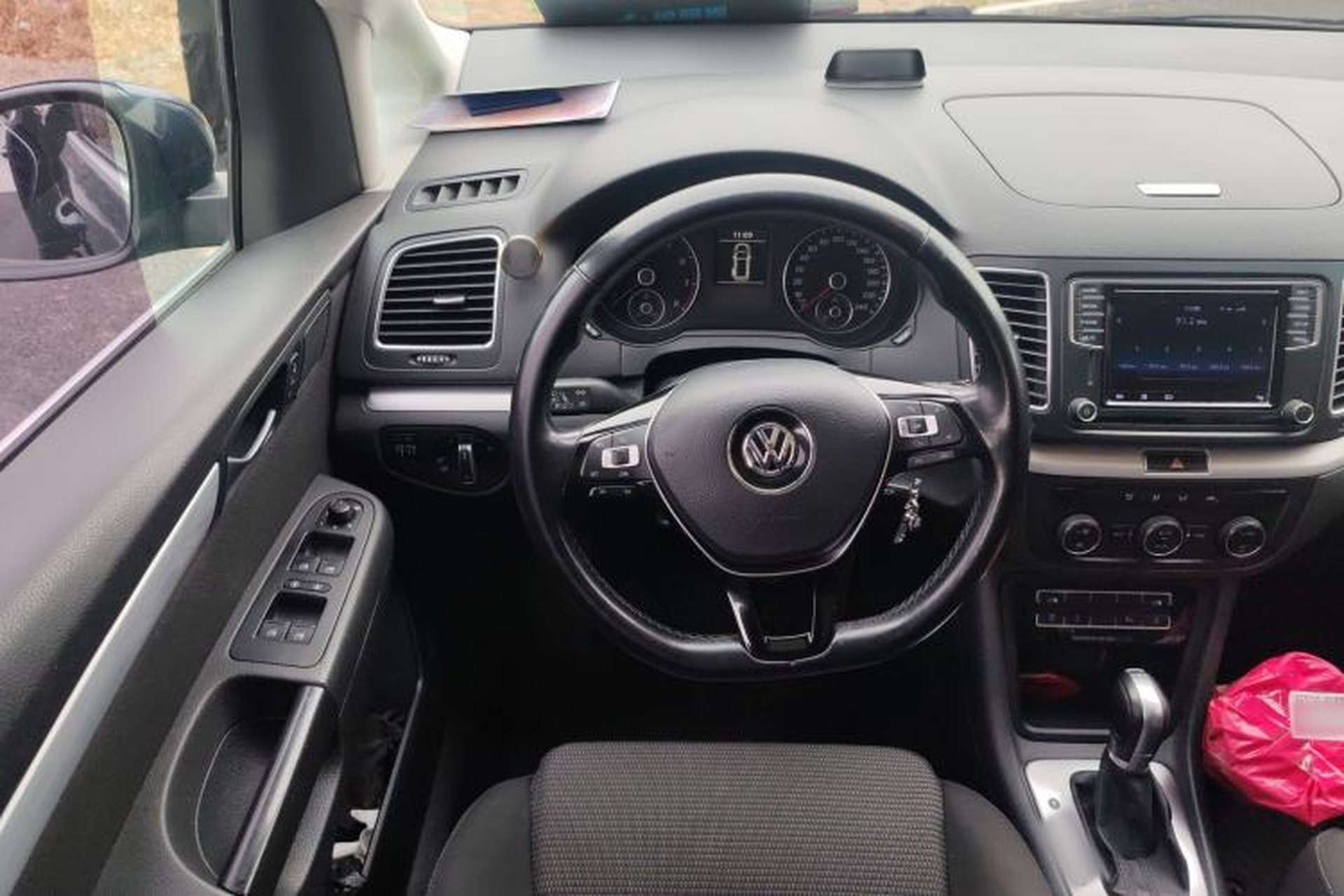 Used Volkswagen Sharan 2016 380TSI Comfort Edition 7-Seater Steering Wheel