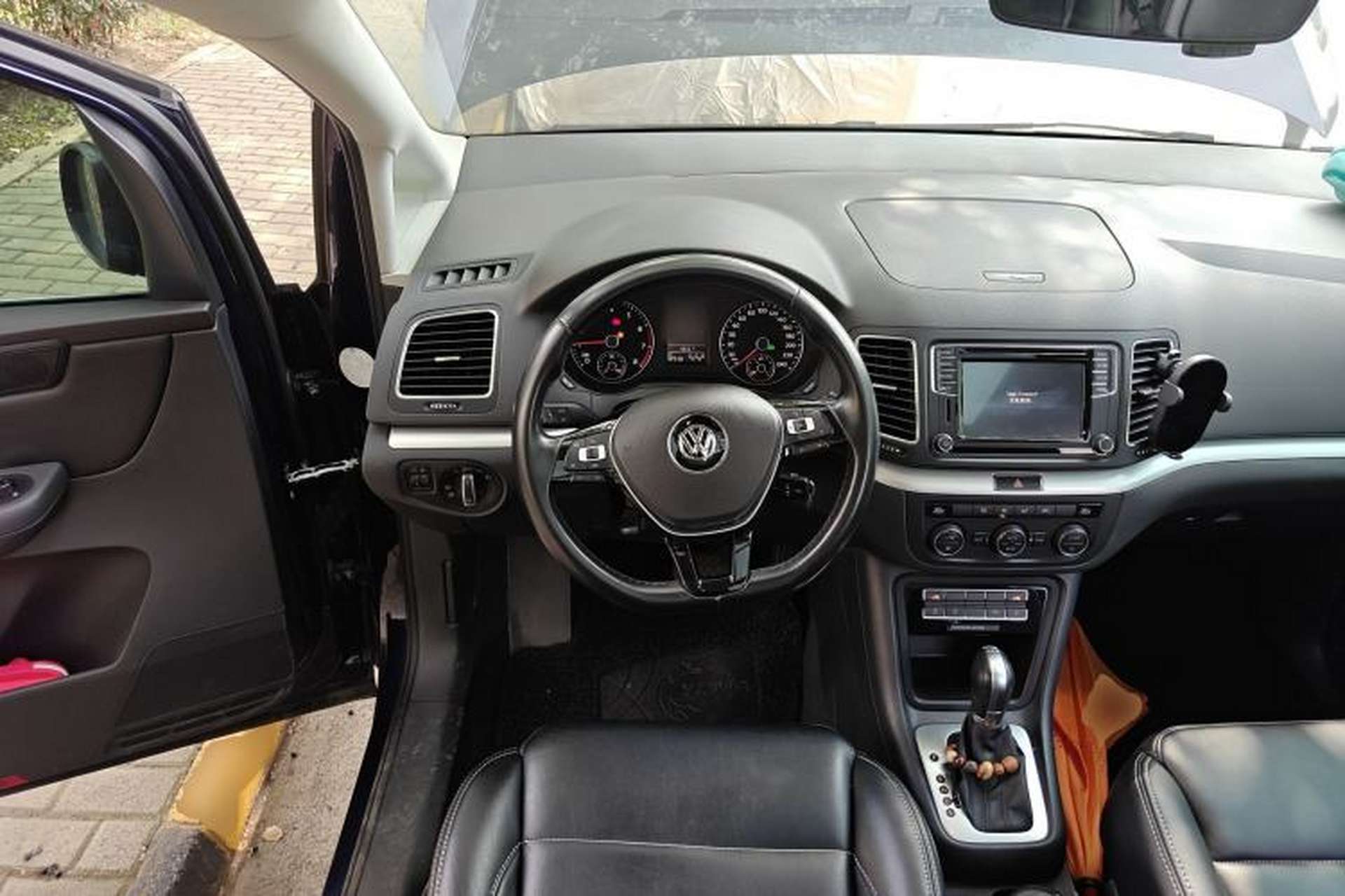 Used Volkswagen Sharan 2016 380TSI Comfort Edition 7-Seater Steering Wheel