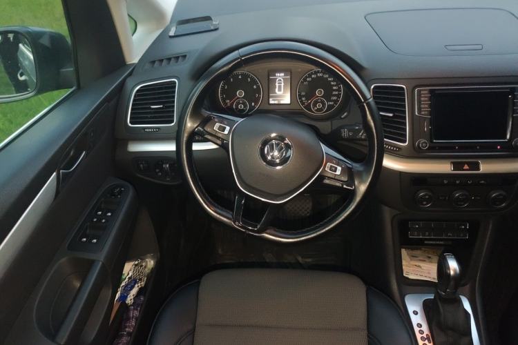 Used Volkswagen Sharan 2016 380TSI Comfort Edition 7-Seater Steering Wheel