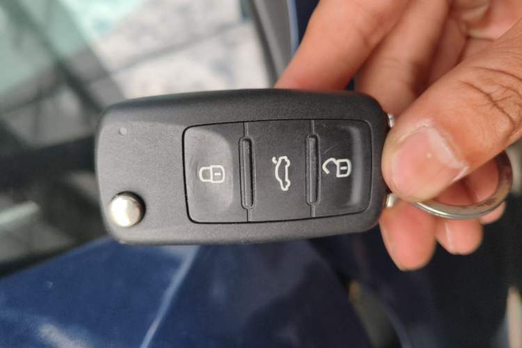Used Volkswagen Sharan 2016 280TSI Enjoyment Model 7-Seater Vehicle Key
