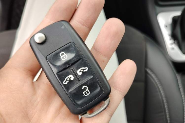 Used Volkswagen Sharan 2016 380TSI Comfort Edition 7-Seater Vehicle Key