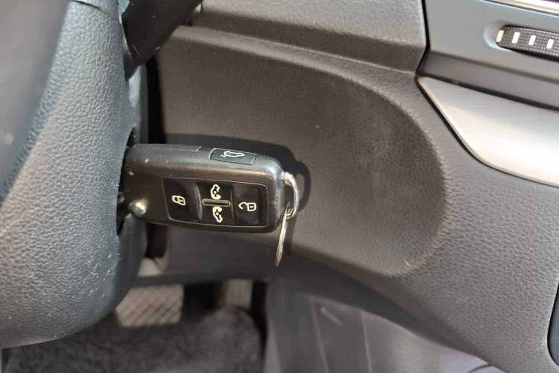 Used Volkswagen Sharan 2016 380TSI Comfort Edition 7-Seater Vehicle Key