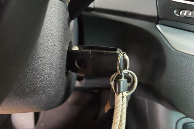 Used Volkswagen Sharan 2016 380TSI Clear Blue Limited Edition Vehicle Key