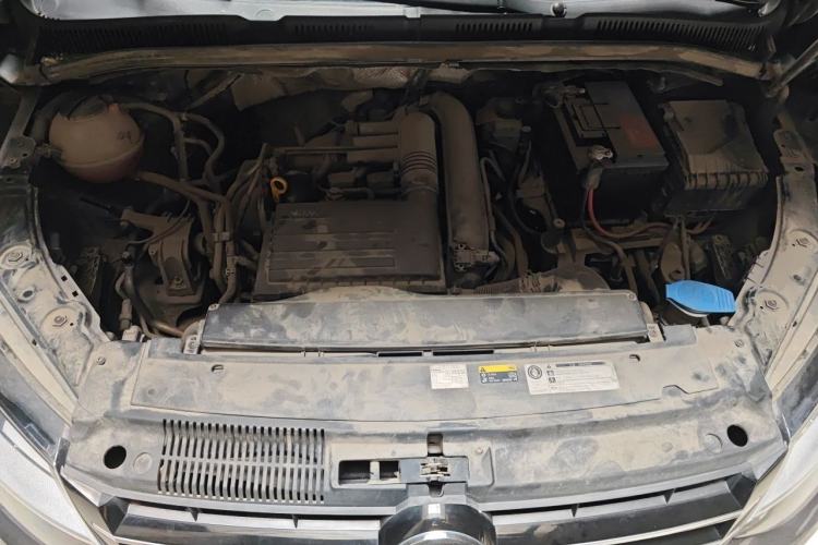 Used Volkswagen Sharan 2016 280TSI Enjoyment Model 7-Seater Engine Bay