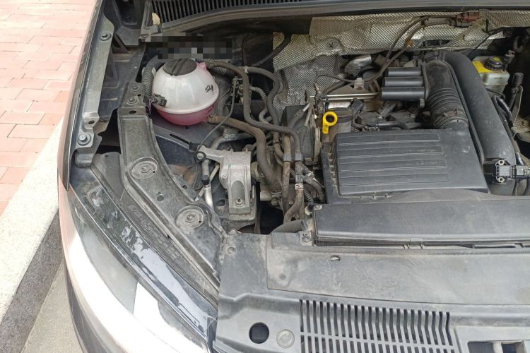 Used Volkswagen Sharan 2016 280TSI Enjoyment Model 7-Seater Engine Bay Right