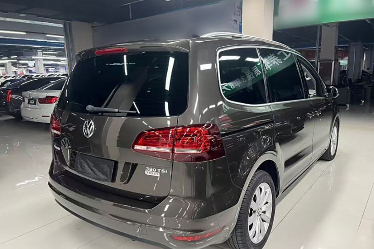 Used Volkswagen Sharan 2016 380TSI Luxury 7-Seater Exterior 5