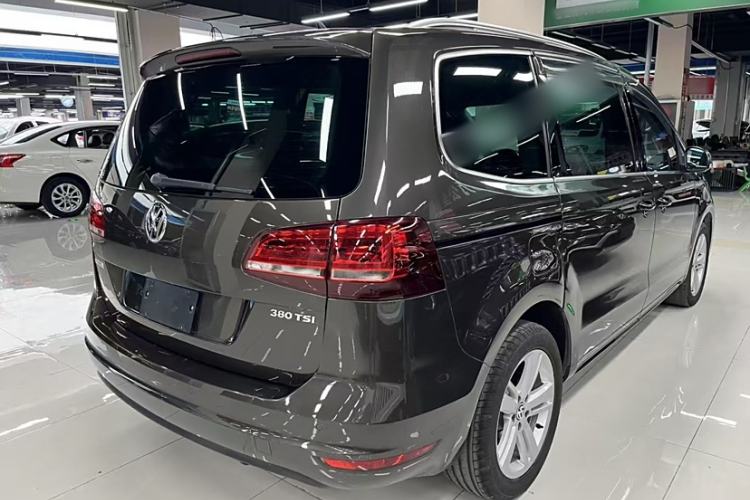 Used Volkswagen Sharan 2016 380TSI Comfort Edition 7-Seater Exterior 5