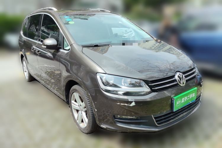 Used Volkswagen Sharan 2016 380TSI Comfort Edition 7-Seater Front Right 45 Deg