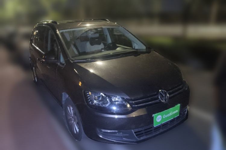 Used Volkswagen Sharan 2016 280TSI Enjoyment Model 7-Seater Front Right 45 Deg