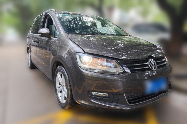 Used Volkswagen Sharan 2016 380TSI Comfort Edition 7-Seater Front Right 45 Deg